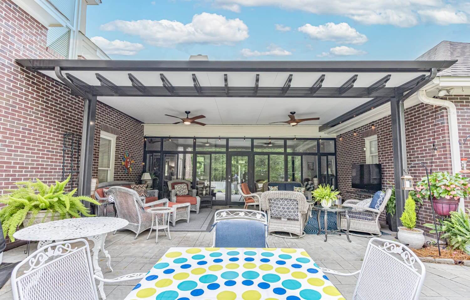 Covered porch with fans and large spans between support posts